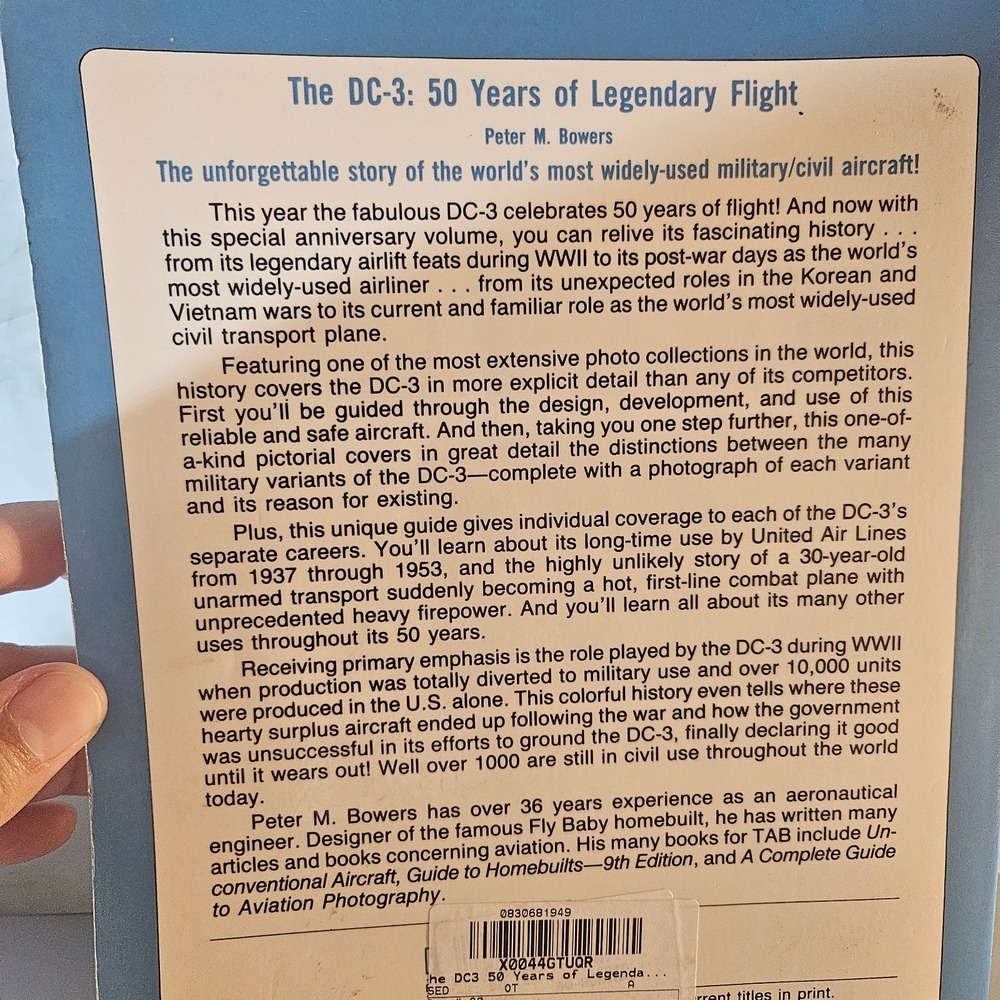 The DC-3:‎ 50 Years of Legendary Flight Book Aviation History Douglas Aircraft - Picture 4 of 4